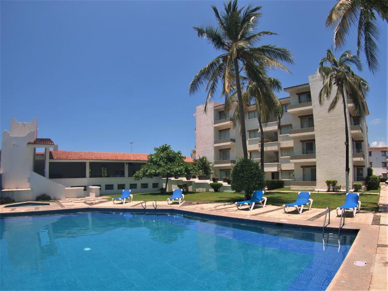 Suites Las Palmas Hotel Y Villas Manzanillo Exterior photo
