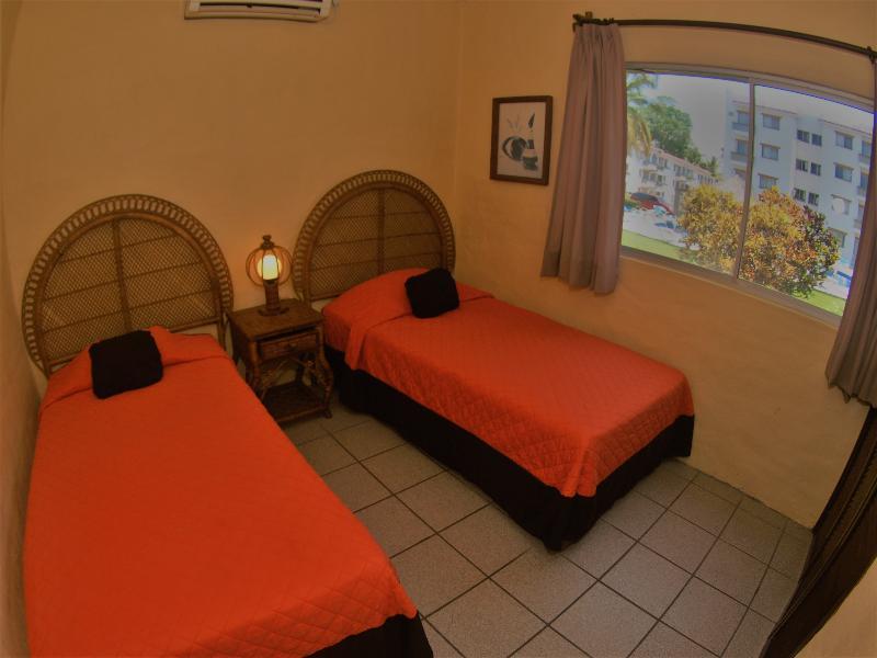 Suites Las Palmas Hotel Y Villas Manzanillo Exterior photo