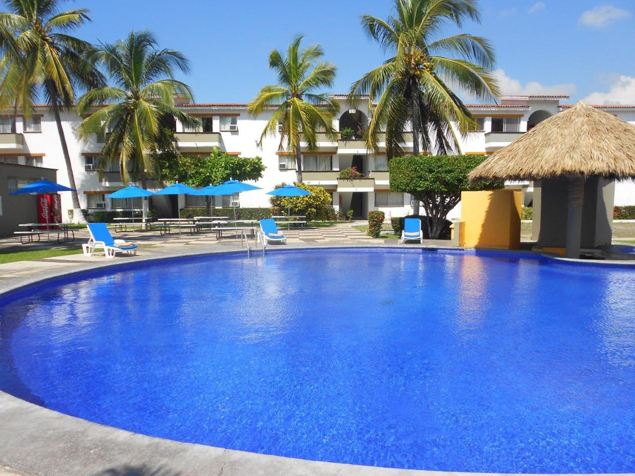 Suites Las Palmas Hotel Y Villas Manzanillo Exterior photo