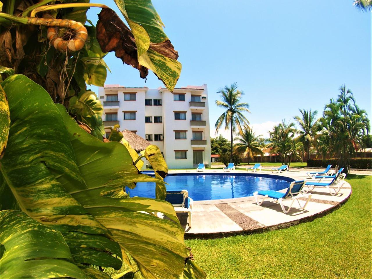 Suites Las Palmas Hotel Y Villas Manzanillo Exterior photo