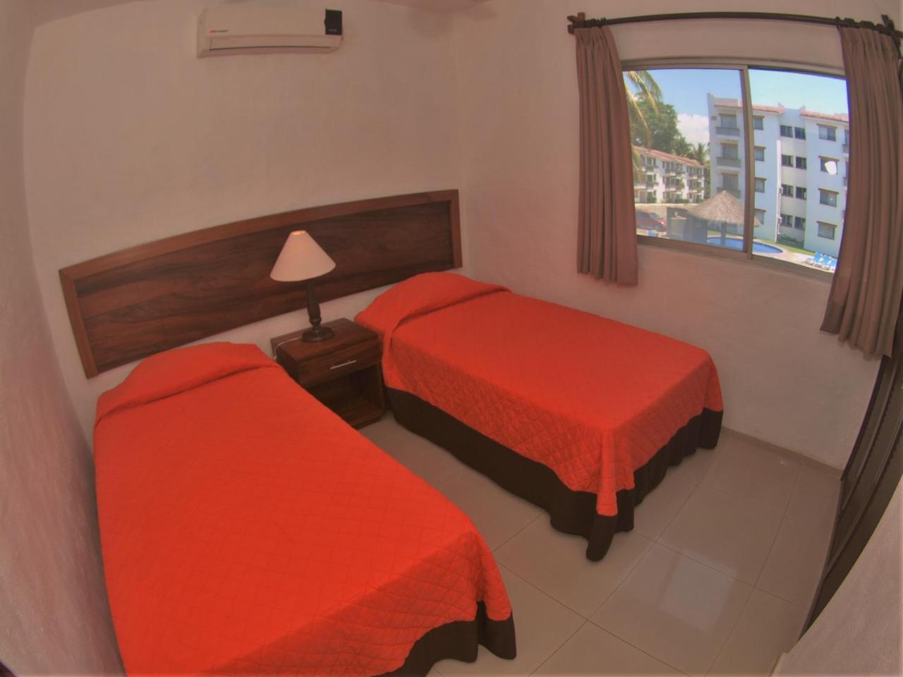 Suites Las Palmas Hotel Y Villas Manzanillo Exterior photo