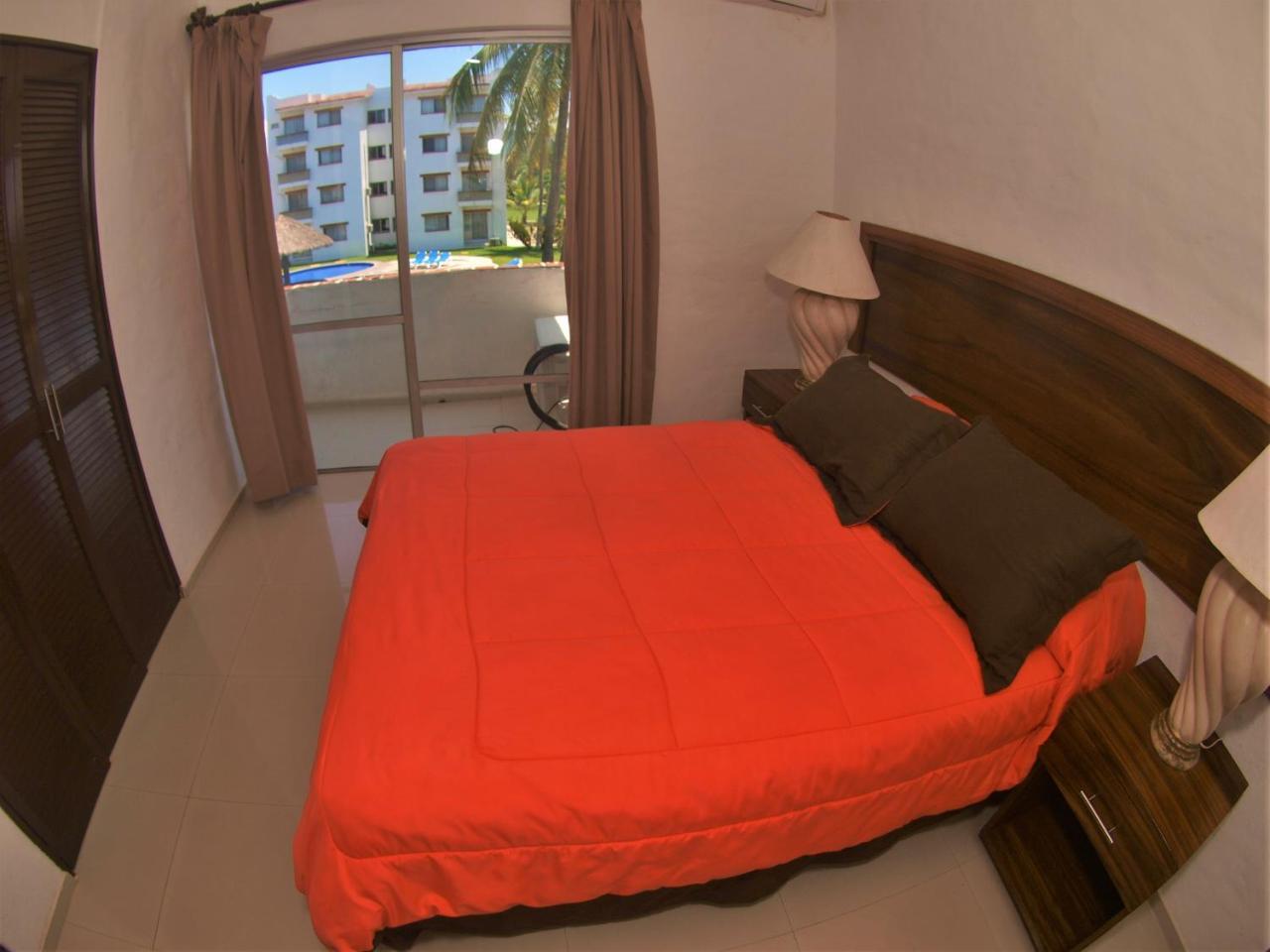 Suites Las Palmas Hotel Y Villas Manzanillo Exterior photo